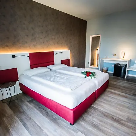 Hotel Eden 3*